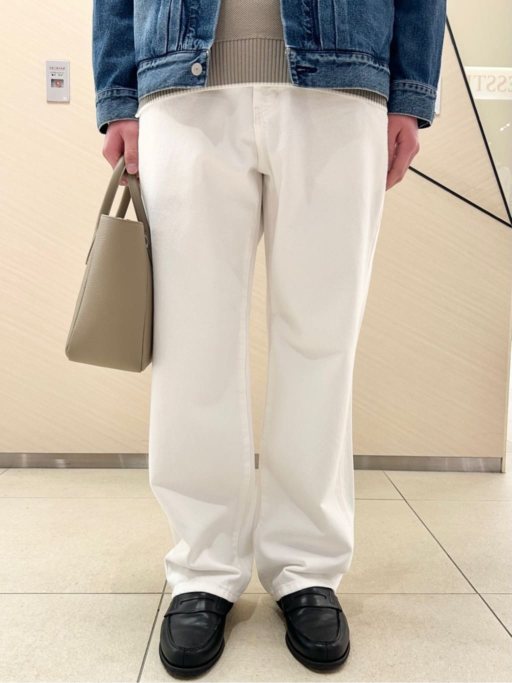 千葉亮太さんの「DRESSTERIOR｜【撥水加工/Safari5月号掲載】ローファー」を使ったコーディネート
