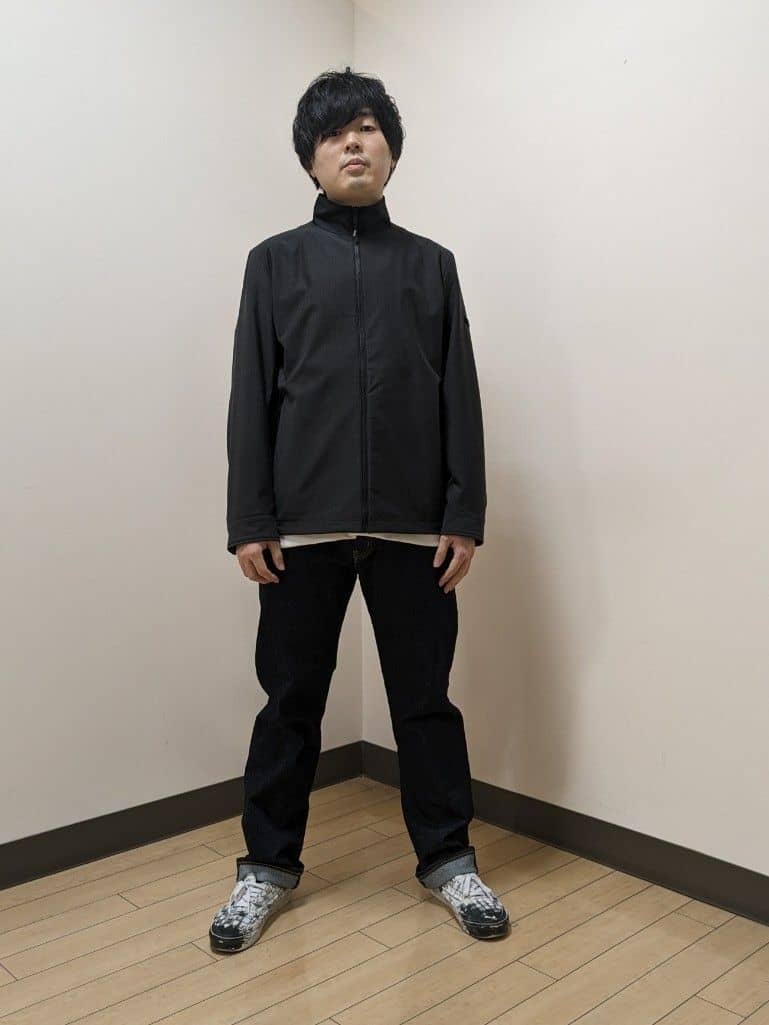 あきやまさんの「TAKEO KIKUCHI｜【モンスターストレッチ】日本製 ワンウォッシュ デニムパンツ」を使ったコーディネート