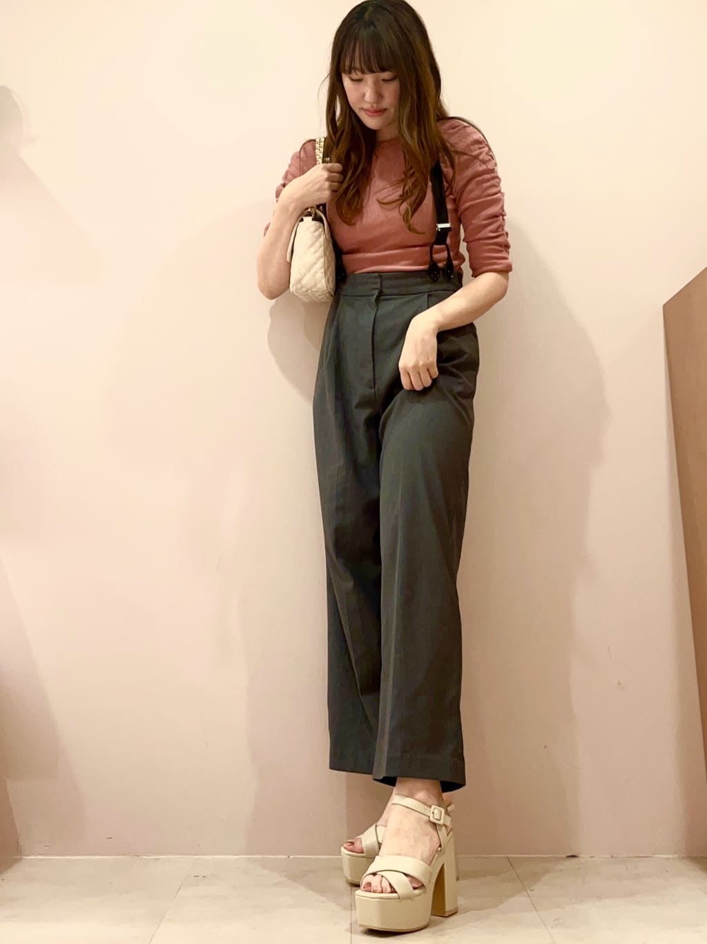 Oさんの「ESPERANZA｜ラク盛り厚底サンダルⅢ」を使ったコーディネート
