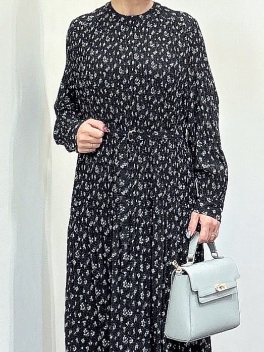 MIYUさんの「grove｜【人間工学】つつまれフィットパンプス【入卒対応可】」を使ったコーディネート