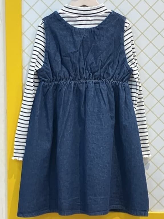蒼さんの「SHOO･LA･RUE｜◆【洗える/100-150cm】スカラップ使いがキュートな デニムジャンドレ」を使ったコーディネート