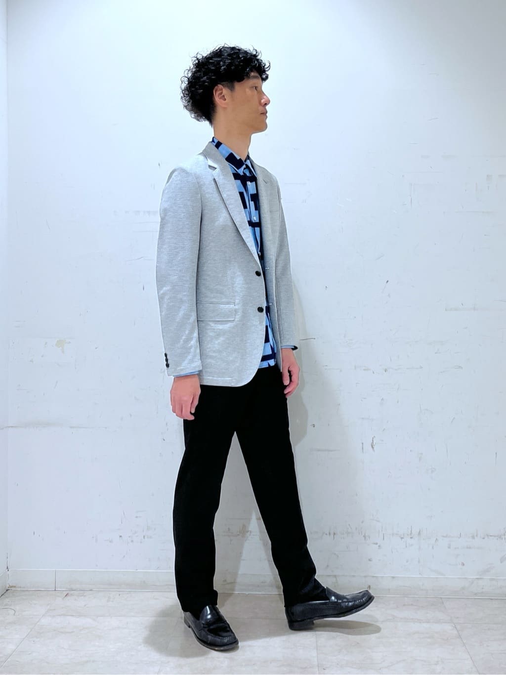 mutoさんの「TAKEO KIKUCHI｜【360&deg;ストレッチ／セットアップ対応】None Of Stress パンツ」を使ったコーディネート