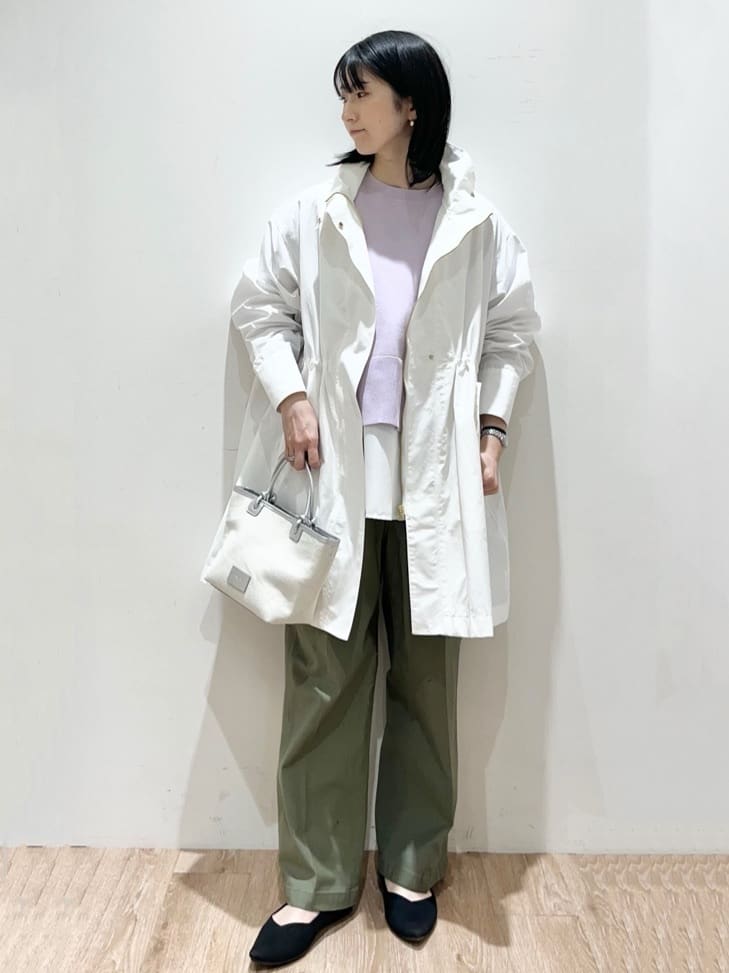 momokoさんの「OPAQUE.CLIP｜◆《CLASSY掲載》ミドルスタンドコート【洗濯機洗い可】」を使ったコーディネート