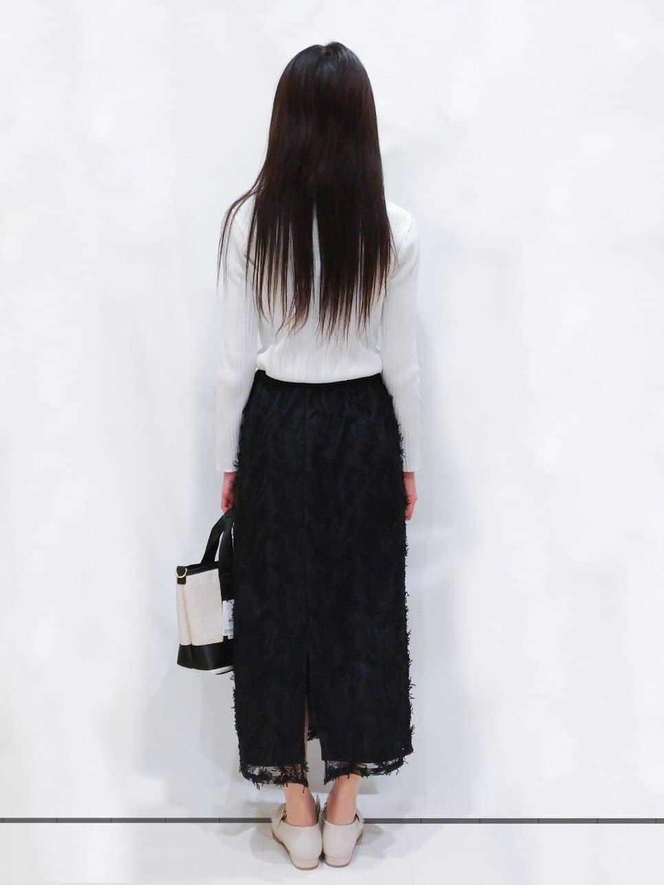 yuriさんの「OPAQUE.CLIP｜◆ヘンリーネックリブニット【洗濯機洗い可】」を使ったコーディネート
