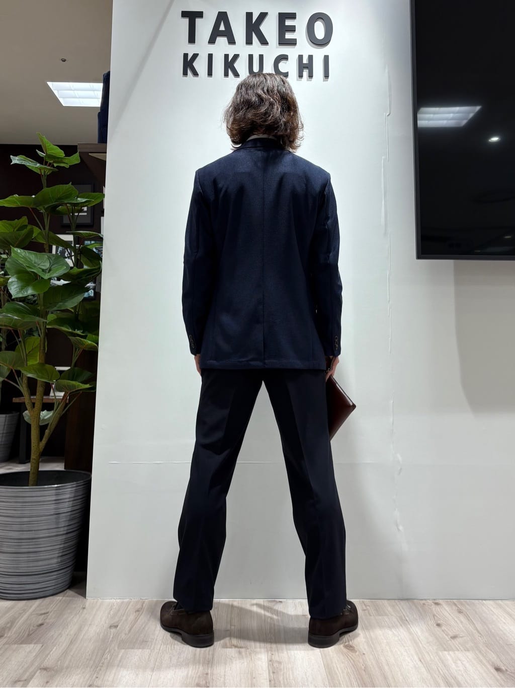 Kaiさんの「TAKEO KIKUCHI｜【360&deg;ストレッチ／セットアップ対応】None Of Stress パンツ」を使ったコーディネート