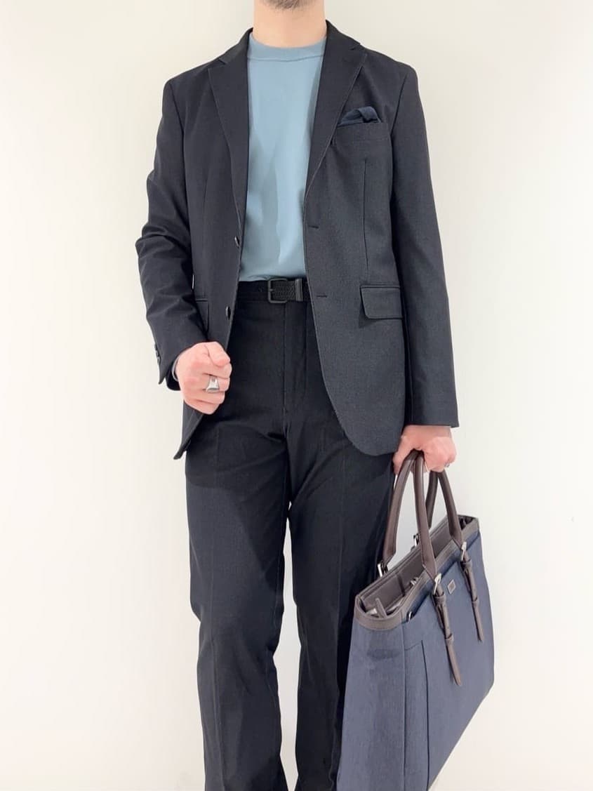 及川さんの「TAKEO KIKUCHI｜【360&deg;ストレッチ／セットアップ対応】None Of Stress ジャケット」を使ったコーディネート