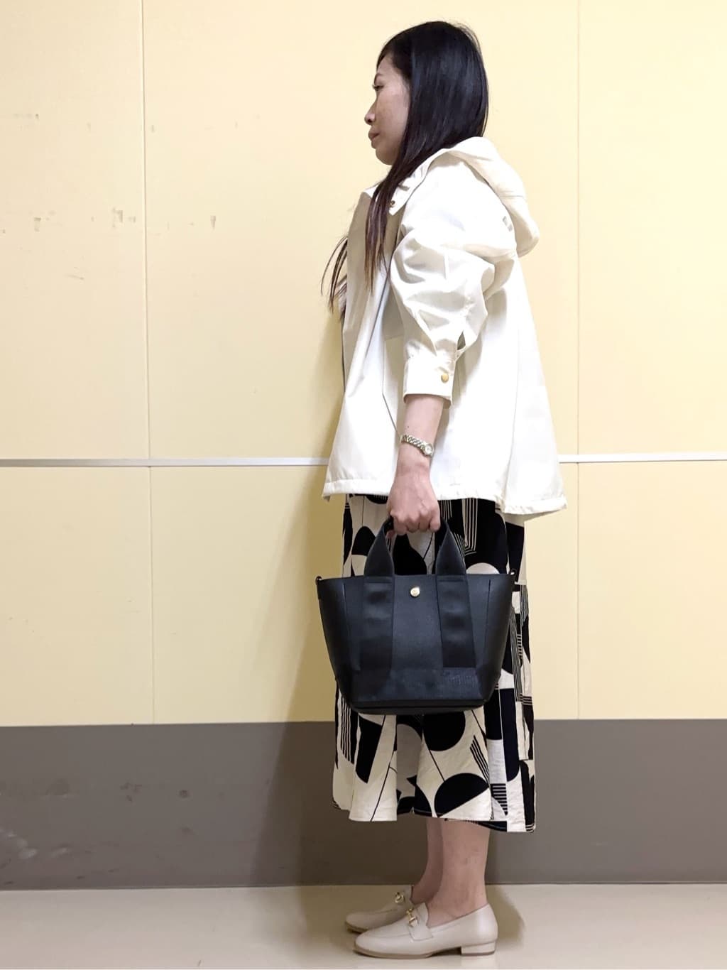 あきさんの「OPAQUE.CLIP｜◆《SS-LLsize》撥水フードブルゾン【洗濯機洗い可／花粉対応】」を使ったコーディネート