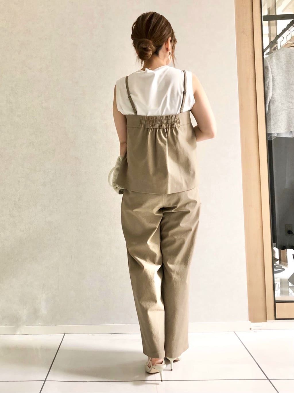 sayuさんの「UNTITLED｜◆【セットアップ可能】フロントラップ ワイドパンツ」を使ったコーディネート