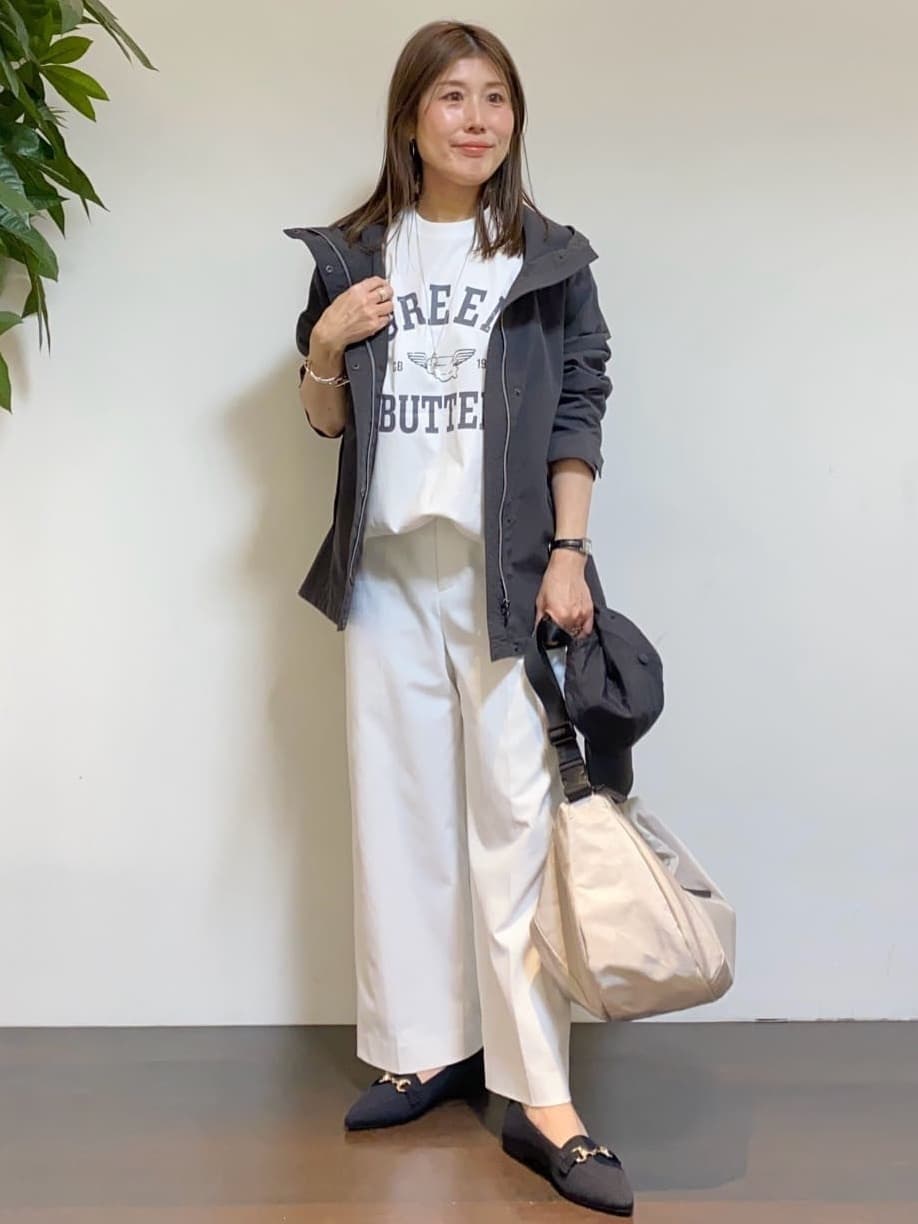 tomoさんの「UNTITLED｜◆【清涼感/洗濯機洗い可】オックス クロップドワイドパンツ」を使ったコーディネート