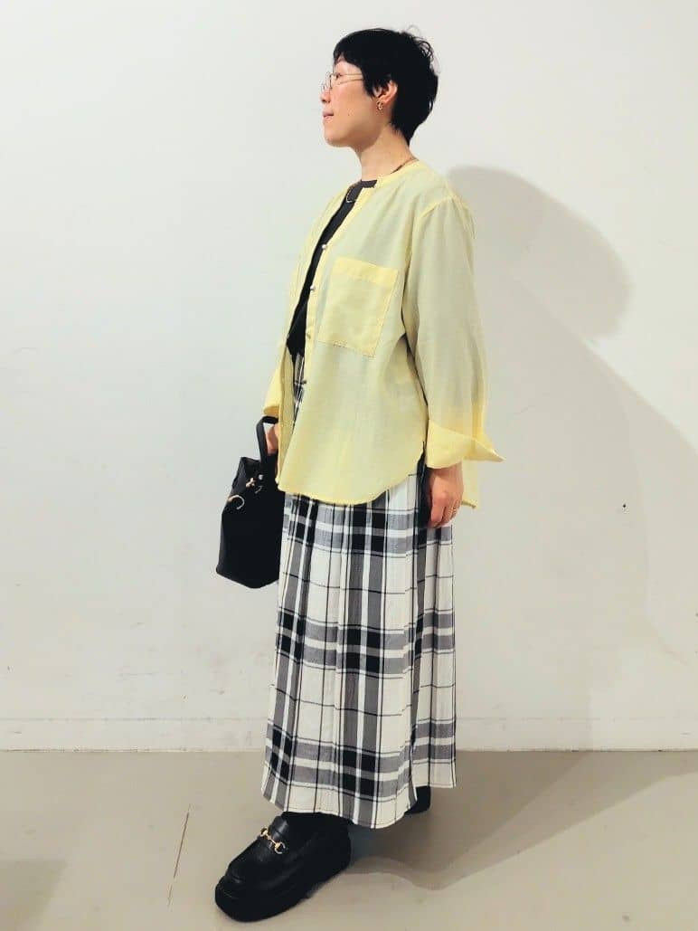 kodamaさんの「THE SHOP TK｜◆【体型カバー】ダブルポケットスキッパーシャツ/洗濯機OK」を使ったコーディネート