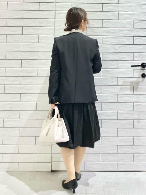 yさんの「OPAQUE.CLIP｜《通勤／セットアップ対応》Vネックジャケット／ダブルクロス【洗濯機洗い可】」を使ったコーディネート