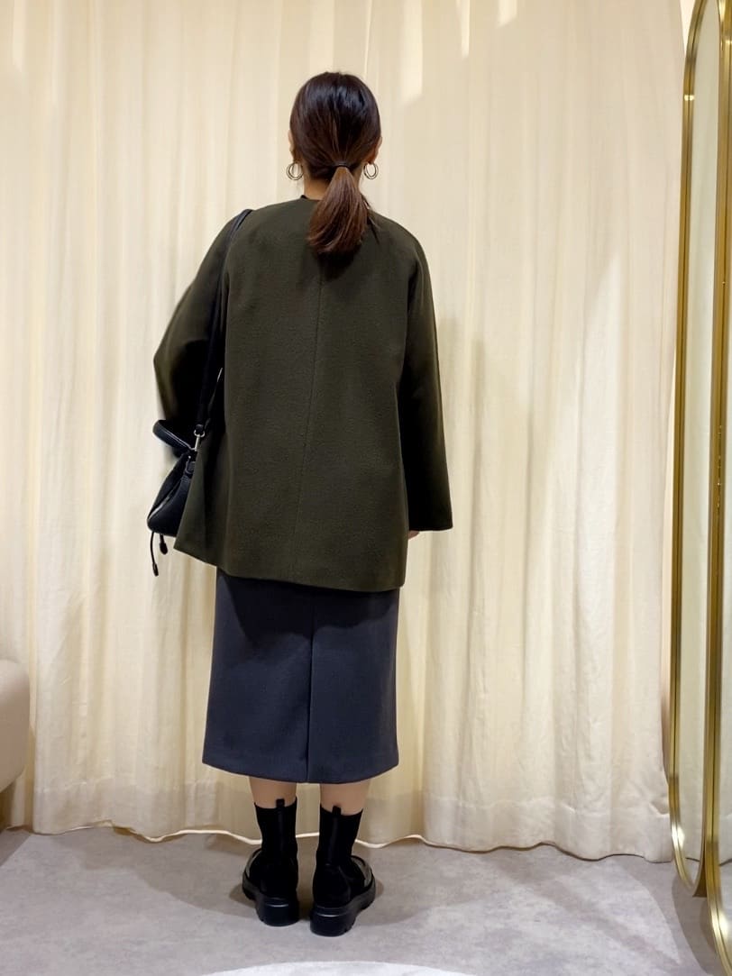 𝑹𝑶𝑴𝑰さんの「INDIVI｜」を使ったコーディネート