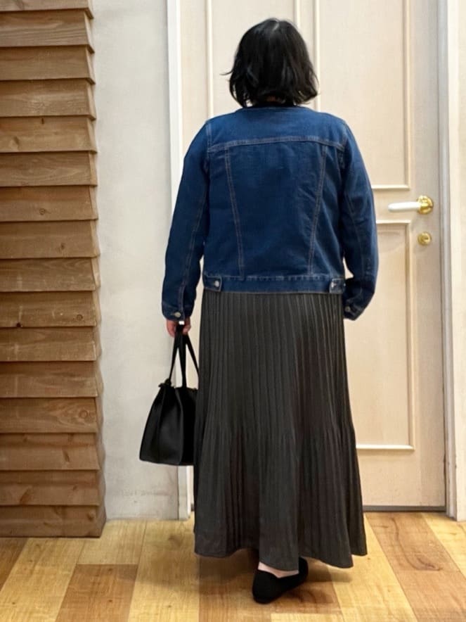 あやさんの「SHOO･LA･RUE｜」を使ったコーディネート
