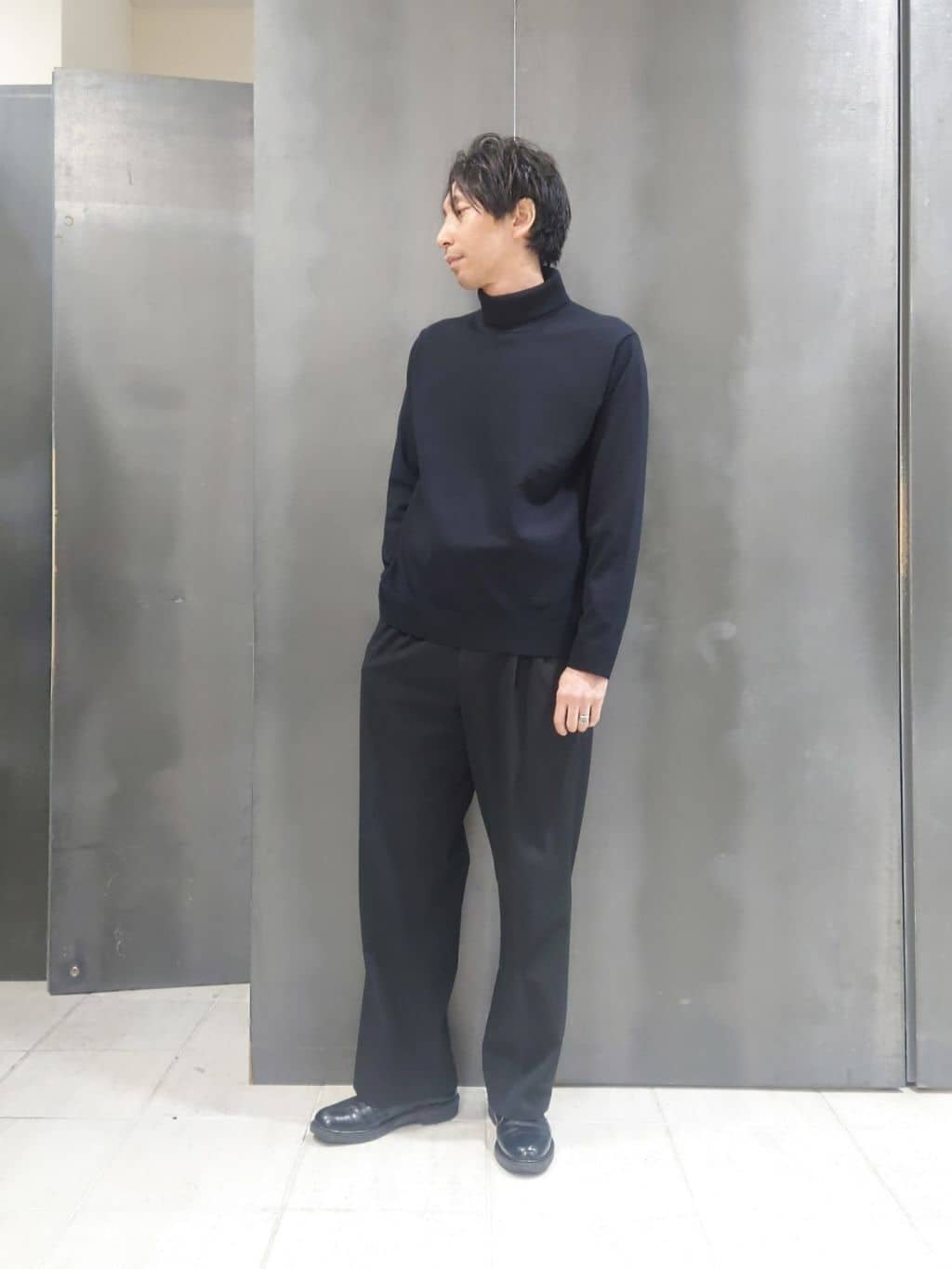 kawamuさんの「TAKEO KIKUCHI｜【ウールカシミヤブレンド】ビーバー調 スタンドカラー コート」を使ったコーディネート