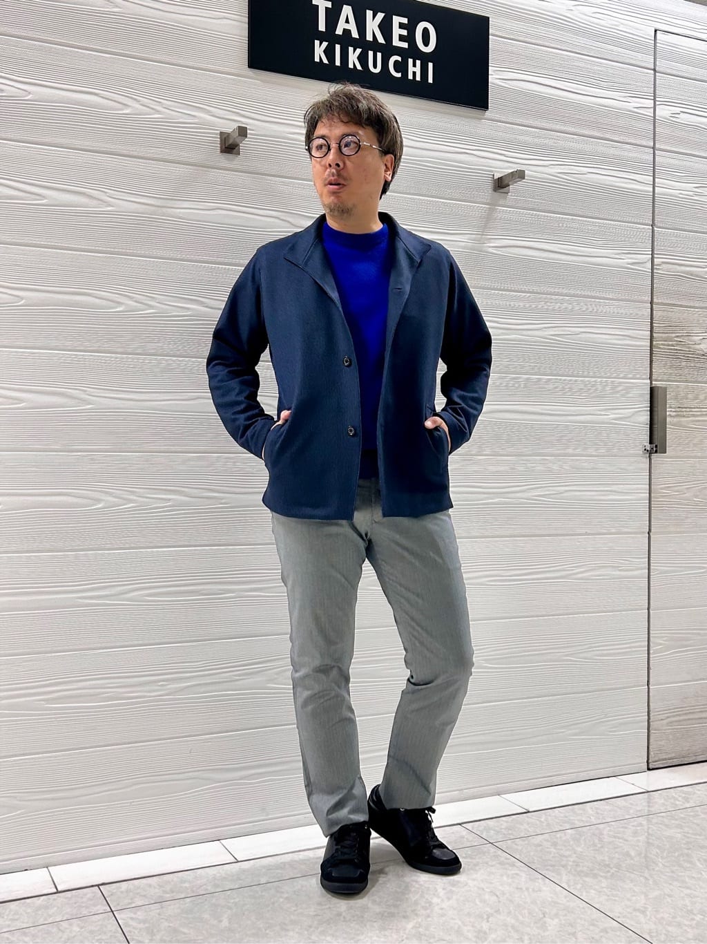 すーさんの「TAKEO KIKUCHI｜【全7サイズ&times;8色展開！】トップマルチヘリンボン パンツ」を使ったコーディネート