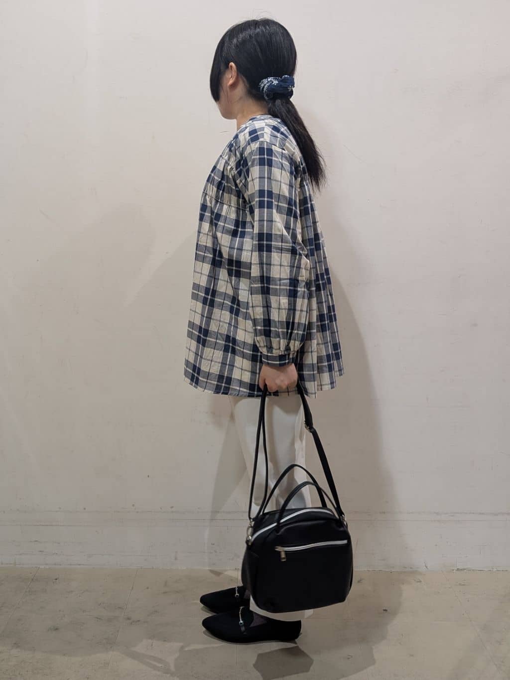 たぼく。さんの「SHOO･LA･RUE｜◆【洗える/S-LL】一枚でもレイヤードでも グラフィック長袖Tシャツ」を使ったコーディネート