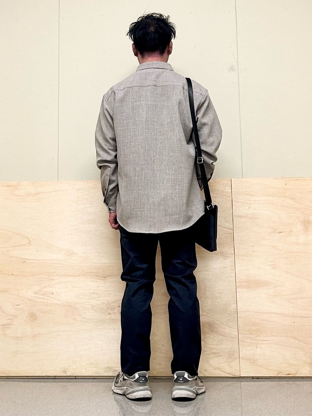 KENJI Iさんの「THE SHOP TK｜【オールシーズン穿ける！】7DAYSストレッチへリンボンパンツ　ON&hArr;OFF兼用」を使ったコーディネート