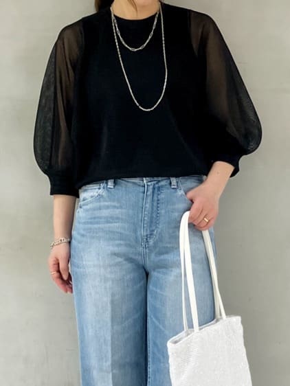 tomoさんの「UNTITLED｜◆【Munich】シアーパフスリーブプルオーバー」を使ったコーディネート