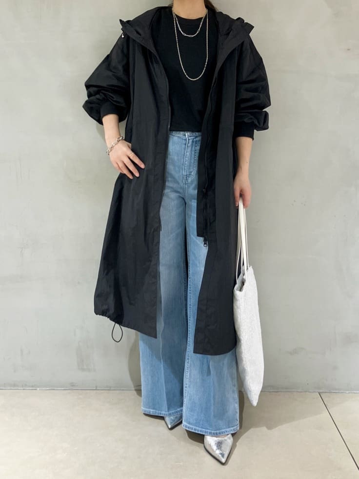 tomoさんの「UNTITLED｜◆【Munich】シアーパフスリーブプルオーバー」を使ったコーディネート