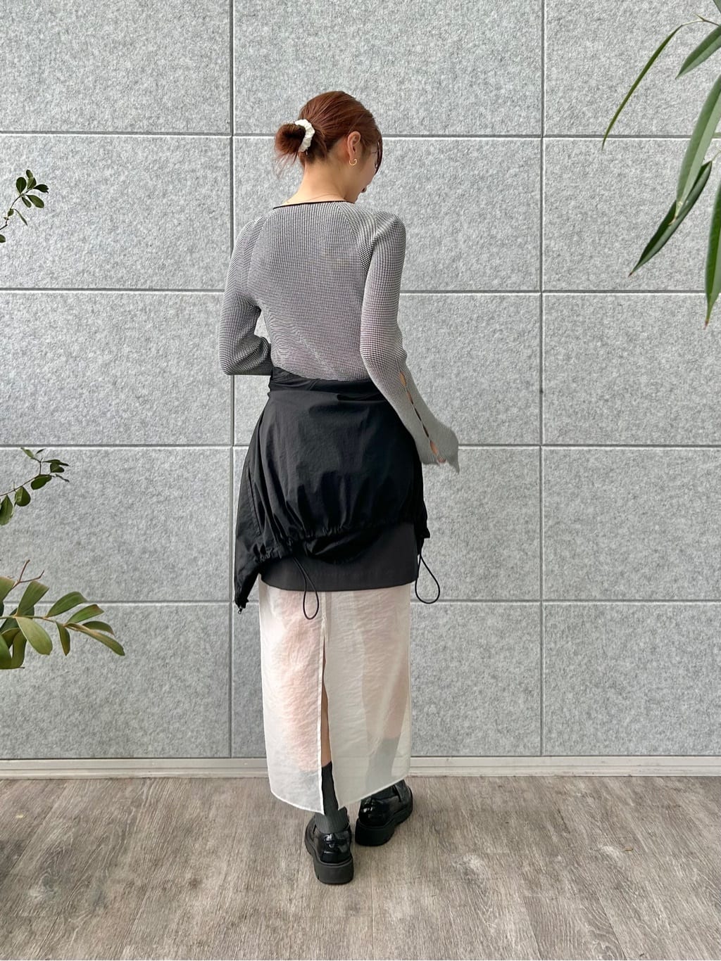 harunaさんの「CODE A｜reversible sheer skirt」を使ったコーディネート