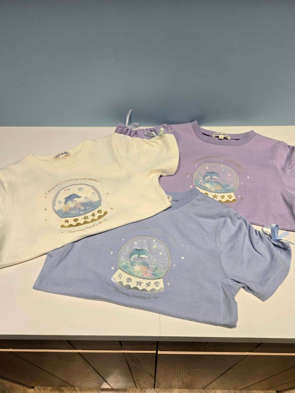 harumiruさんの「SHOO･LA･RUE｜◆【100-150cm】スノードームオーガンジーTシャツ」を使ったコーディネート
