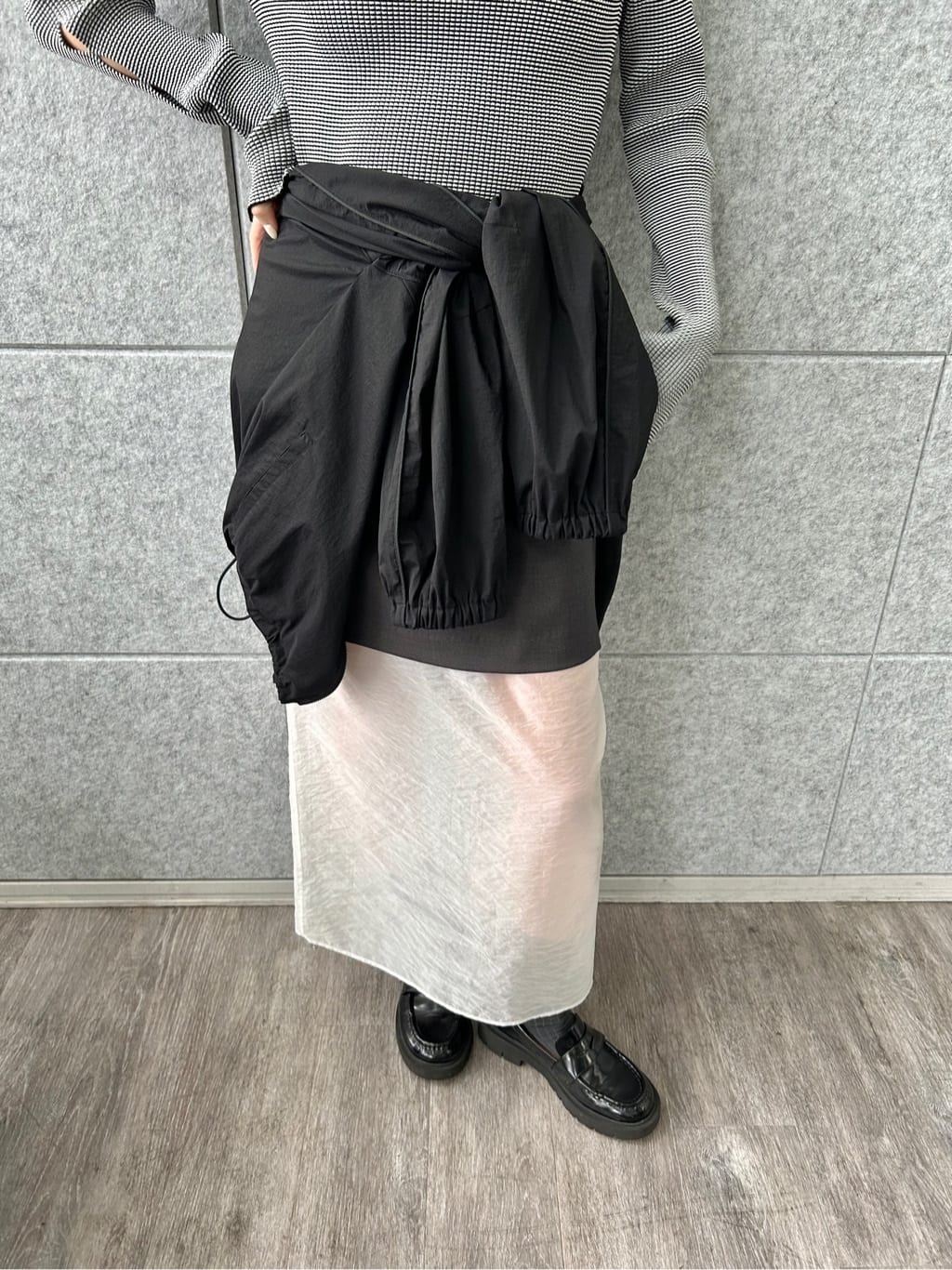 harunaさんの「CODE A｜reversible sheer skirt」を使ったコーディネート