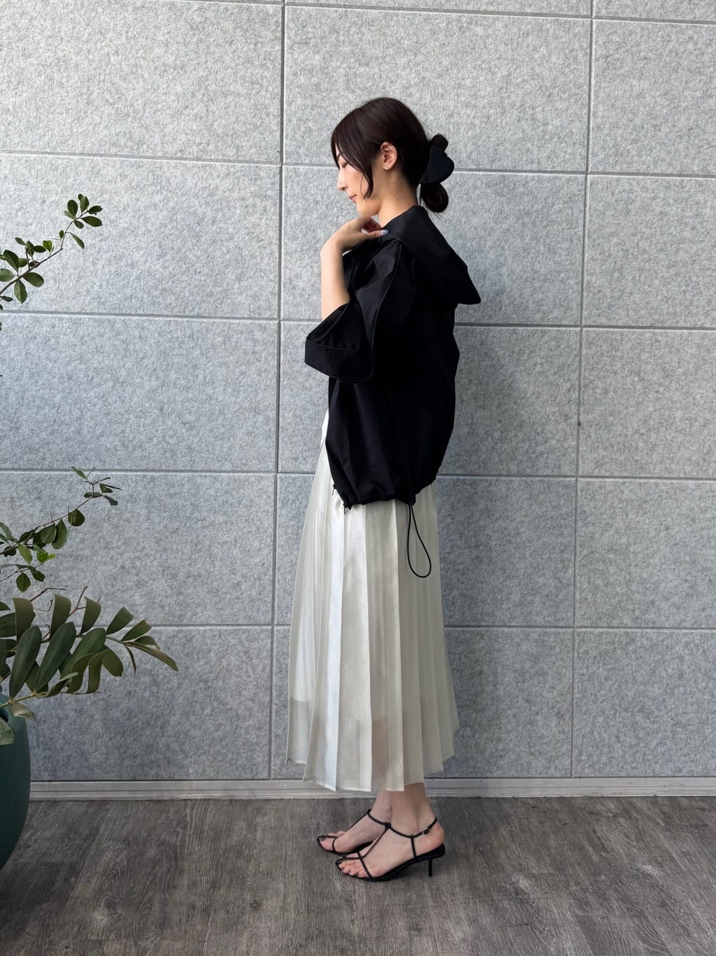 uchi__yamaさんの「CODE A｜【Cup-in】design cut tank」を使ったコーディネート
