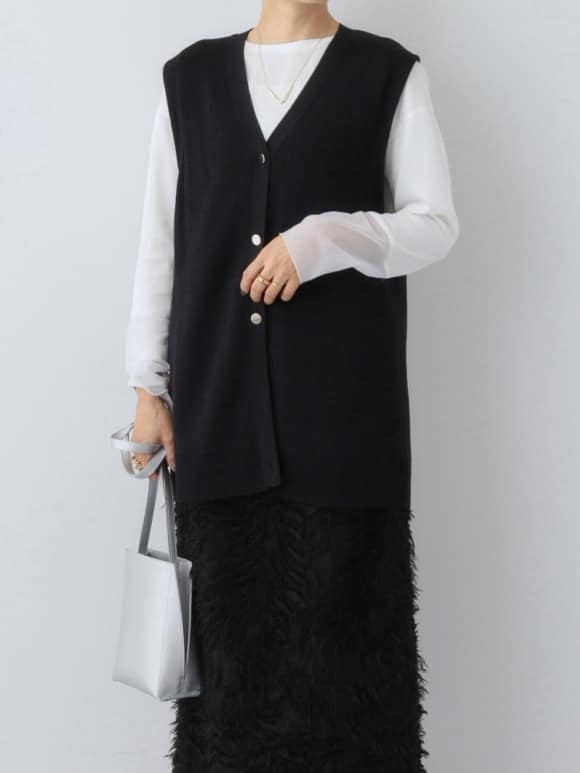 YUさんの「INDIVI｜◆【洗える】袖＆裾 シアーデザイントップス」を使ったコーディネート