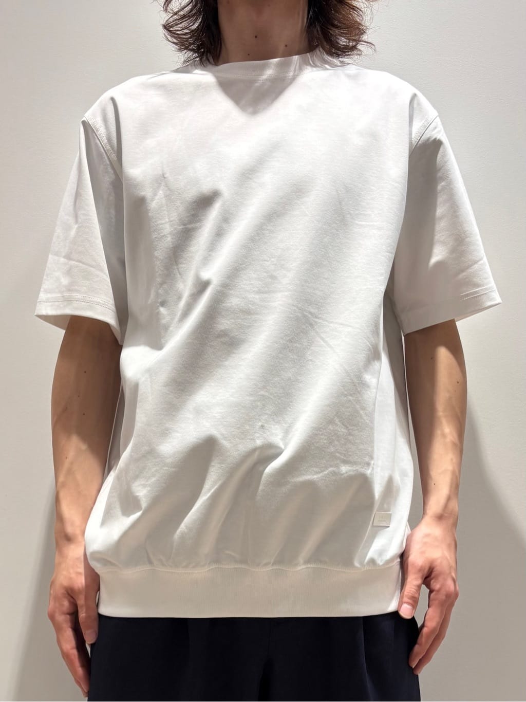 Kaiさんの「TAKEO KIKUCHI｜【抗菌防臭／5サイズ展開】ハイゲージポンチ Tシャツ」を使ったコーディネート