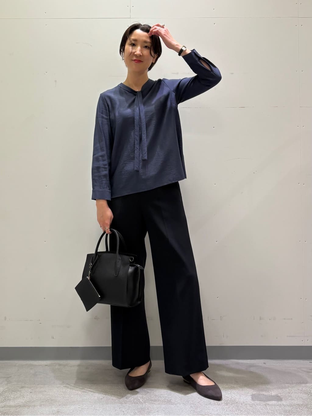 yuriさんの「INDIVI｜【洗える／UVケア／スーツ】ストレッチワイドパンツ」を使ったコーディネート