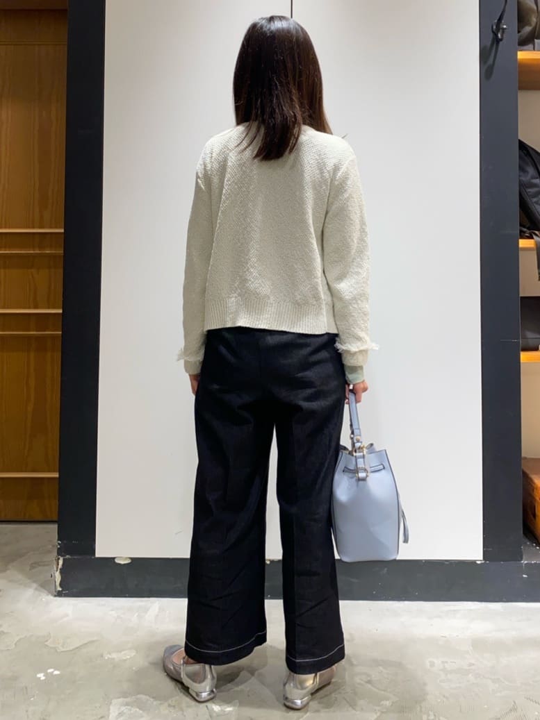 shikaさんの「THE SHOP TK｜【美脚/オ―ルシーズン】デニムマリンパンツ/洗濯機OK」を使ったコーディネート
