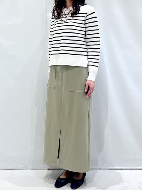 komaさんの「OPAQUE.CLIP｜◆ボートネックニット／オーガニックコットン混【UV／洗濯機洗い可】」を使ったコーディネート
