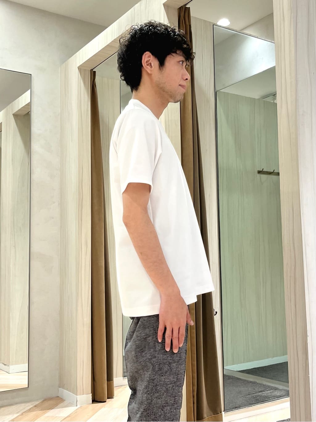 URAさんの「TAKEO KIKUCHI｜【抗菌防臭】COOL DOTS（R）ドビープリント ジャケット」を使ったコーディネート