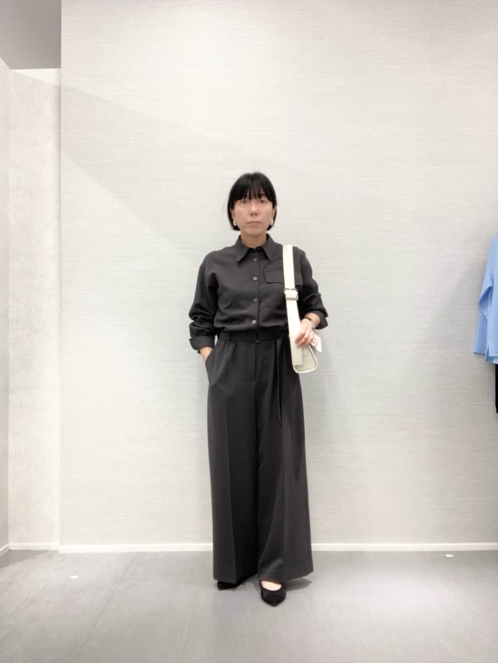 Yukoさんの「UNTITLED｜◆【朝比奈 彩&times;Oggi&times;UNTITLED スペシャルコラボ】シャツカラーオールインワン」を使ったコーディネート