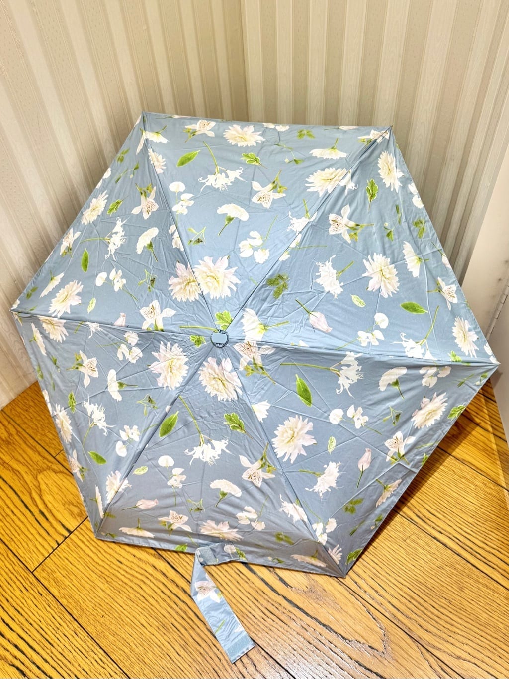 みーさんの「grove｜【plantica&times;Wpc．コラボ】遮熱遮光フラワープリントタイニー」を使ったコーディネート