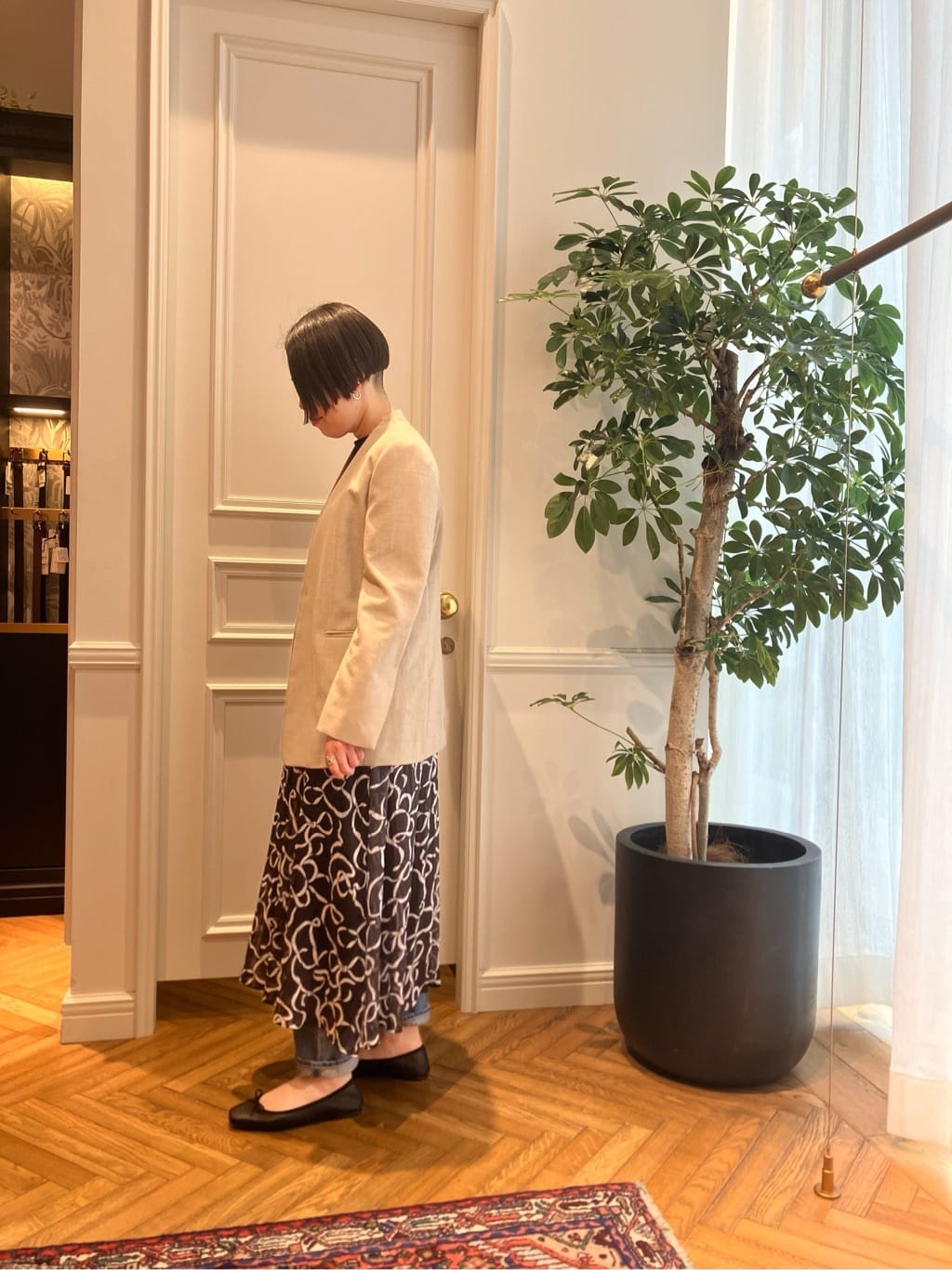 konominさんの「DRESSTERIOR｜【ウォッシャブル】テーパードコンフォートデニム」を使ったコーディネート