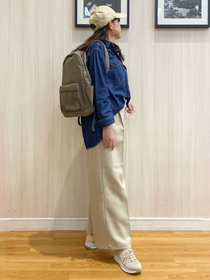 natsuさんの「SHOO･LA･RUE｜◆【洗える/S-LL】大人のこなれコーデに やわらかデニムシャツ」を使ったコーディネート