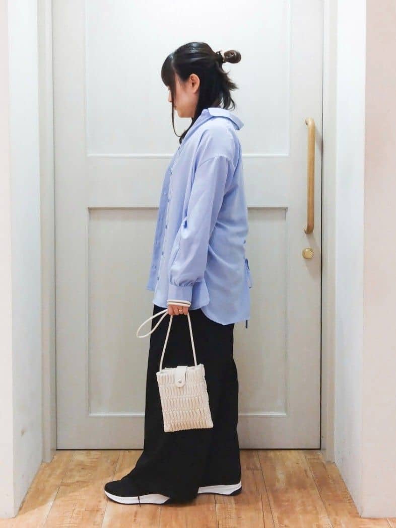 みーさんの「SHOO･LA･RUE｜◆【洗える/S-LL】色違いで揃えたい テレコリブタンクトップ」を使ったコーディネート