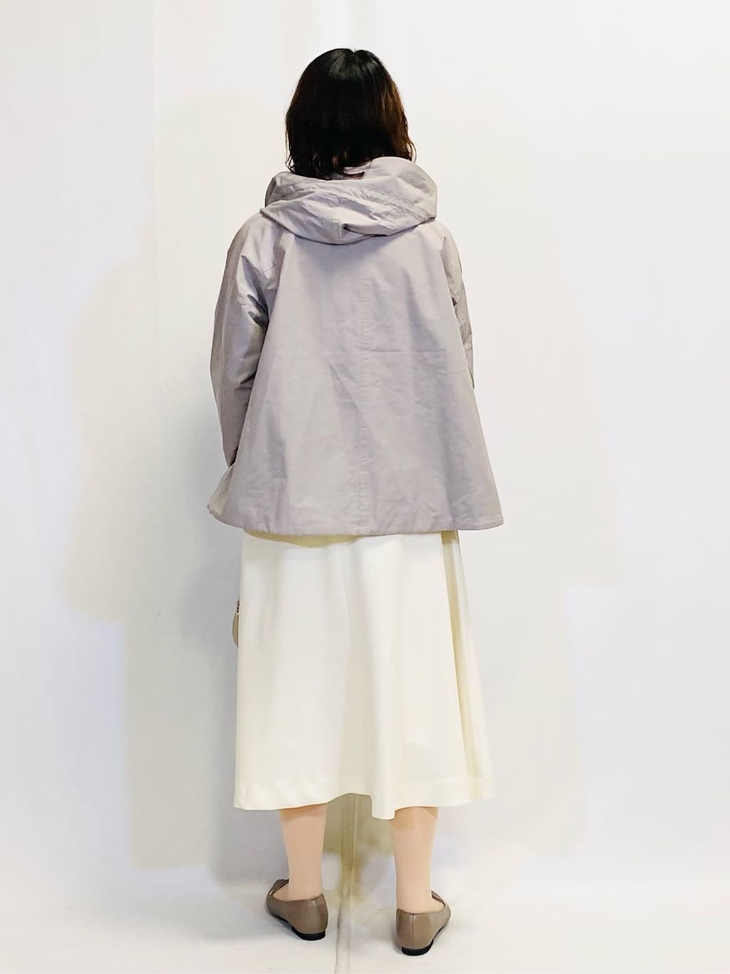 COCOさんの「grove｜◆サイドベルトタックフレアスカート」を使ったコーディネート