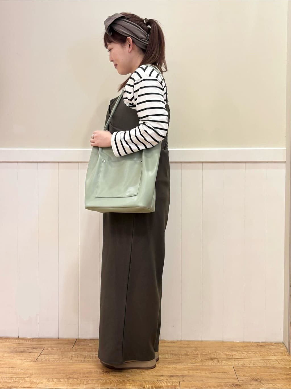 ハチさんの「SHOO･LA･RUE｜」を使ったコーディネート