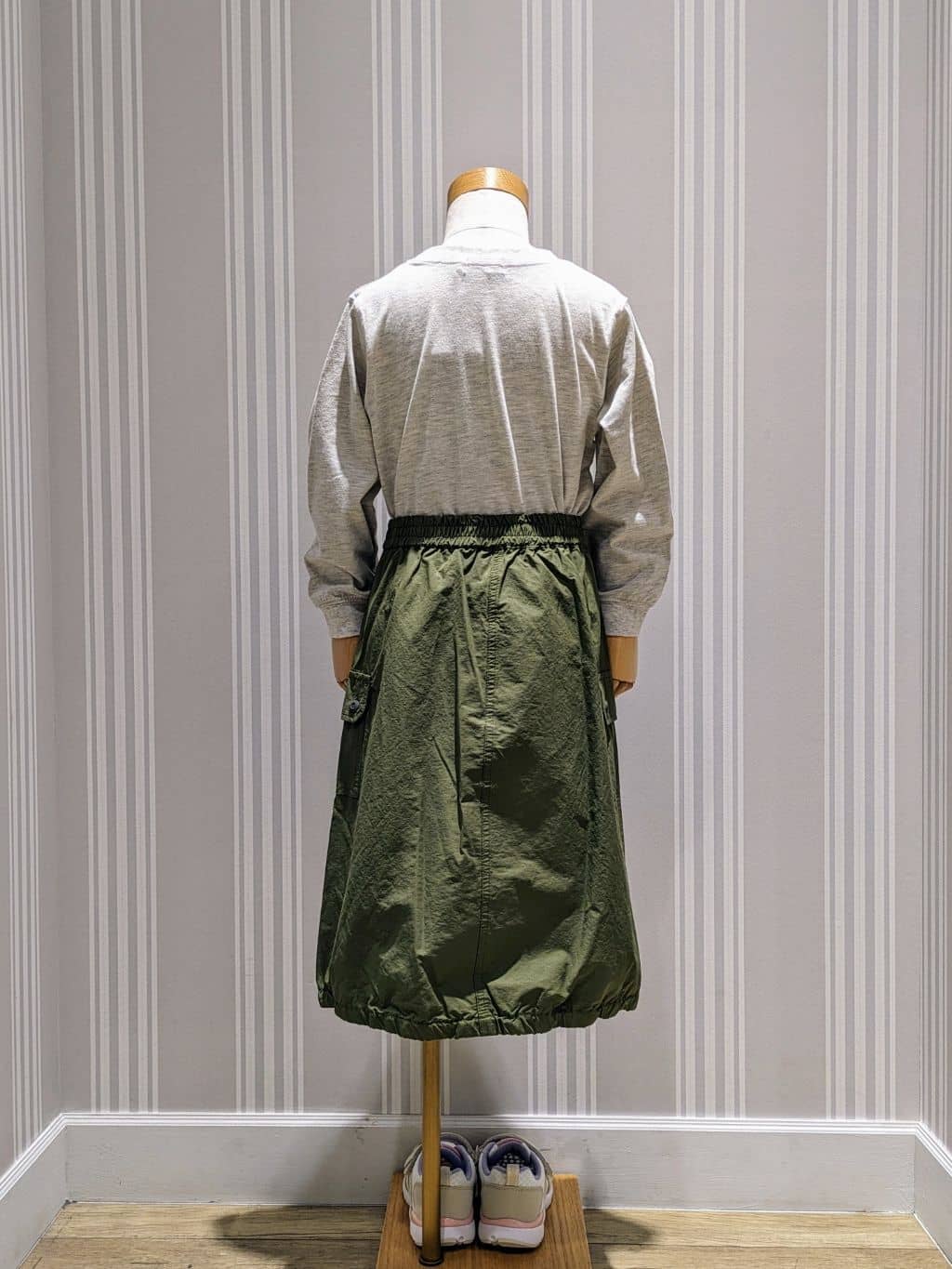Yoshidaさんの「Dessin｜」を使ったコーディネート