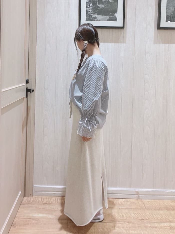 COSさんの「SHOO･LA･RUE｜◆カジュアルスタイルに 裏毛Aラインスカート」を使ったコーディネート