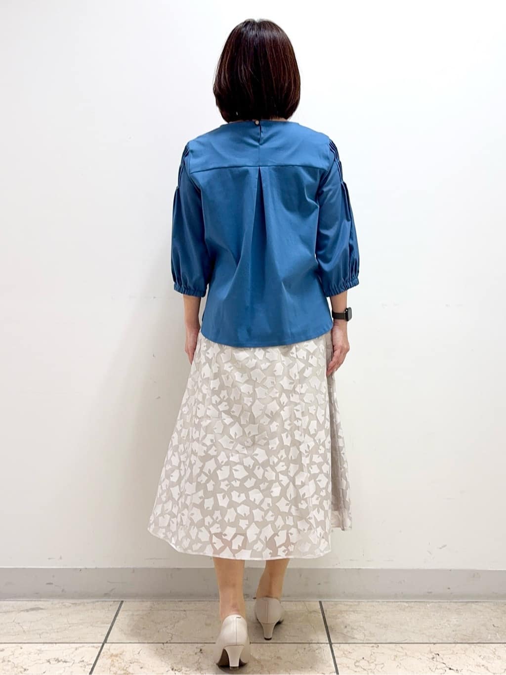 kaeさんの「Reflect｜◆【スカートにもパンツにも合わせやすい】キレイめTブラウス」を使ったコーディネート