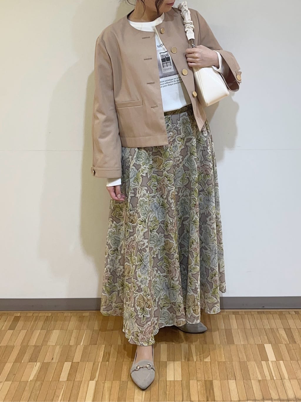 アイナさんの「UNTITLED｜」を使ったコーディネート