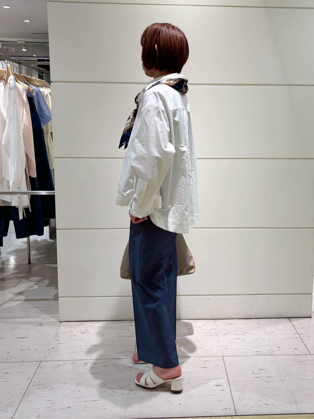 Satoさんの「UNTITLED｜◆【体型カバー】タイプライター テントシャツ」を使ったコーディネート