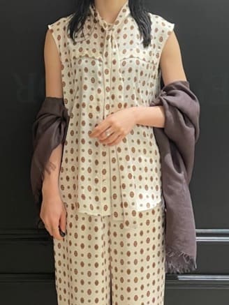 Karinさんの「DRESSTERIOR｜」を使ったコーディネート