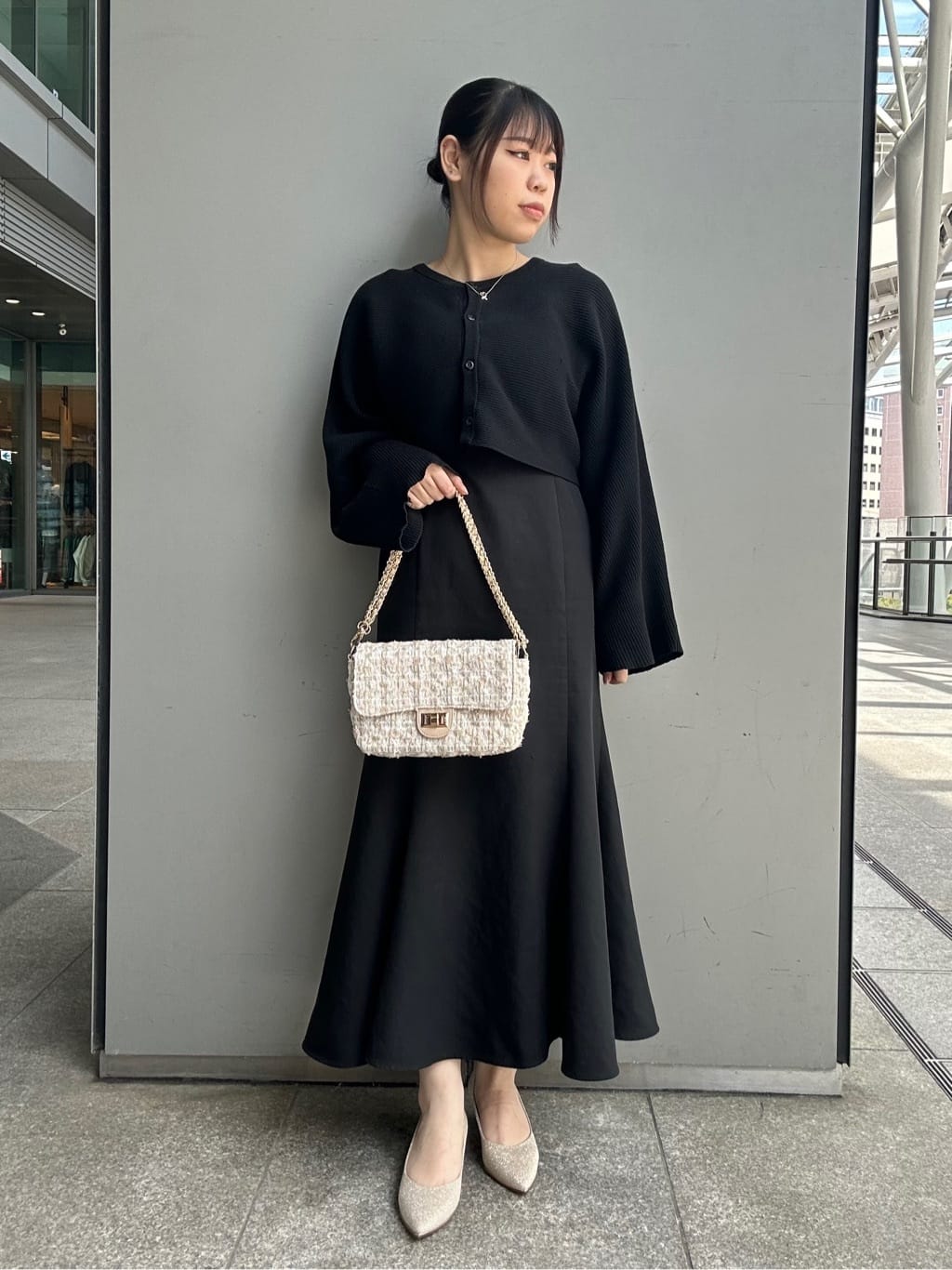 あずみさんの「ESPERANZA｜ポインテッドウェッジパンプス」を使ったコーディネート