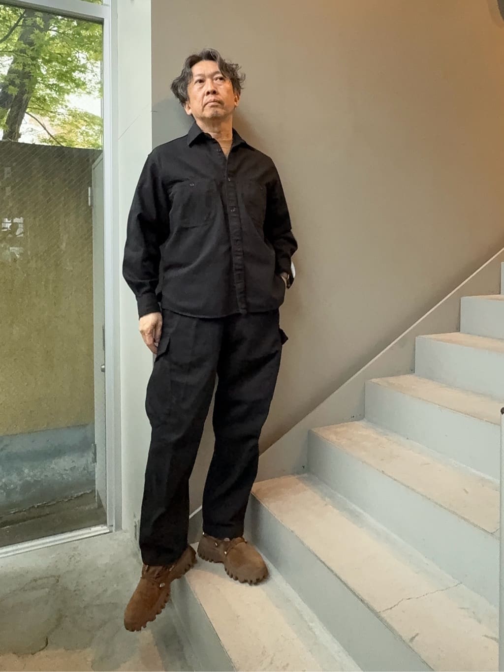 デザイナーTAKEman さんの「TAKEO KIKUCHI｜【抗菌防臭／5サイズ展開】ハイゲージポンチ Tシャツ」を使ったコーディネート