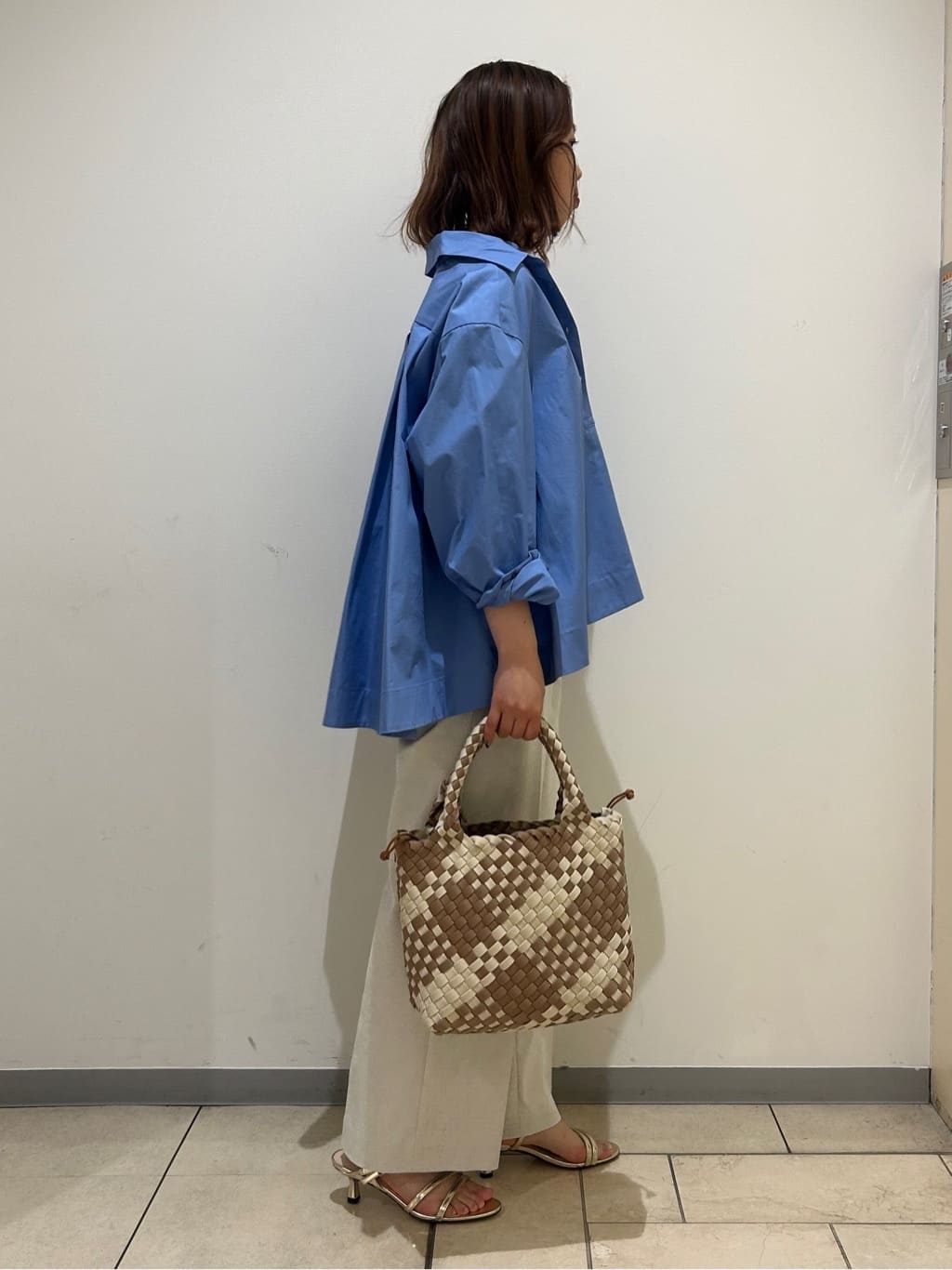 kanoさんの「UNTITLED｜◆【清涼感/洗濯機洗い可】オックス クロップドワイドパンツ」を使ったコーディネート