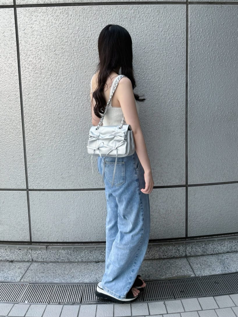 HUANG WEIHSUANさんの「ESPERANZA｜」を使ったコーディネート